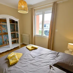  Hébergement de vacances Chez Odette - Spa, Plancha, Parking